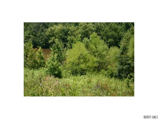 320 Montibello Dr., Mooresville, NC 28117