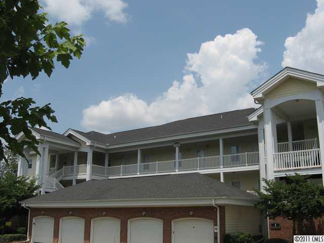8925 Meadow Vista Rd. #-, Charlotte, NC 28213