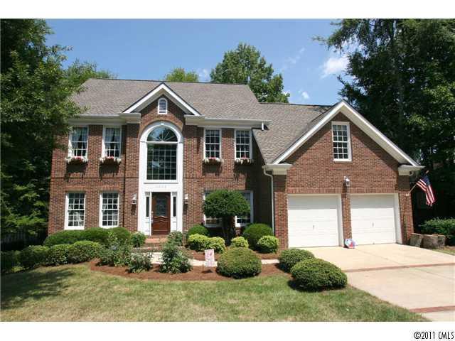 6042 Glen Manor Dr., Charlotte, NC 28269