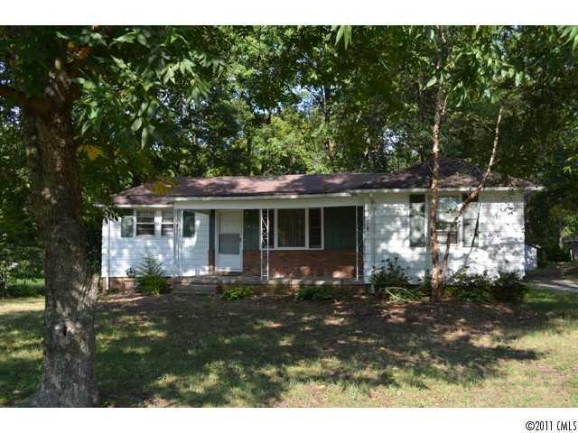 1174 Central Dr. #6, Concord, NC 28027