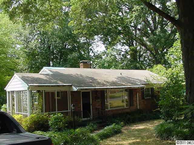 1519 Medford Dr., Charlotte, NC 28205