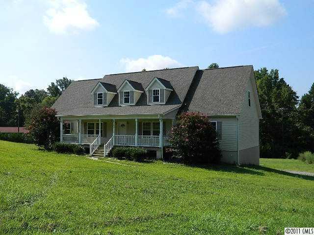 833 Myrtle Clark Kelly Rd., Mount Holly, NC 28120