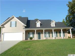 595 Emerson Dr., Mooresville, NC 28115