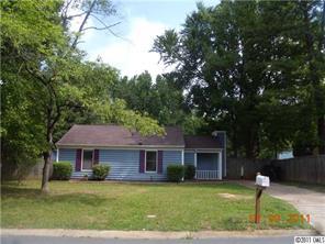 6929 Delta Lake Dr., Charlotte, NC 28215