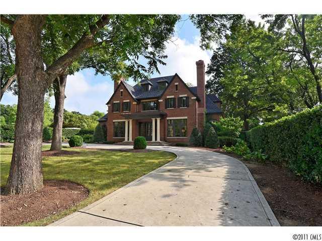 2815 Forest Dr., Charlotte, NC 28211