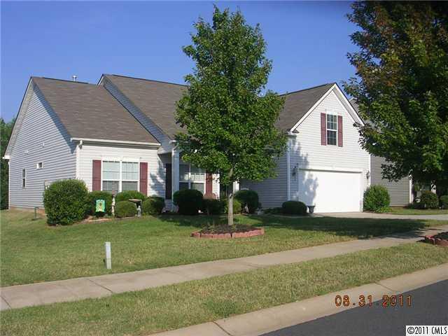 18344 Torrence Chapel Estates Cir. #14, Cornelius, NC 28031