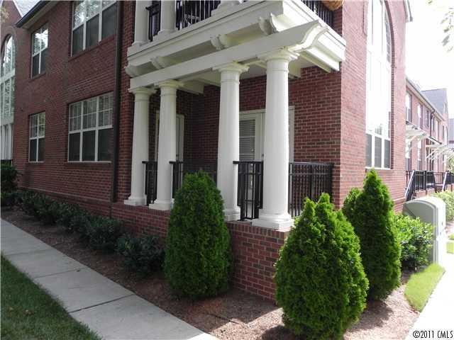 128 F Steinbeck Way #F, Mooresville, NC 28117