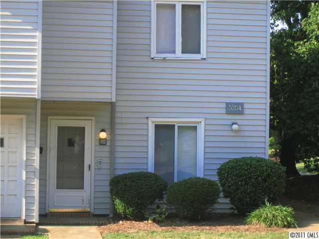 2004 Stoney Point Ln. #92, Charlotte, NC 28210