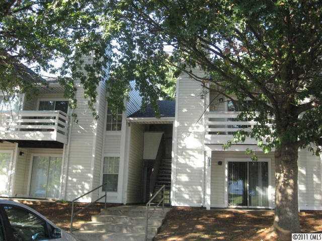 9615 Vinca Cir. #C, Charlotte, NC 28213