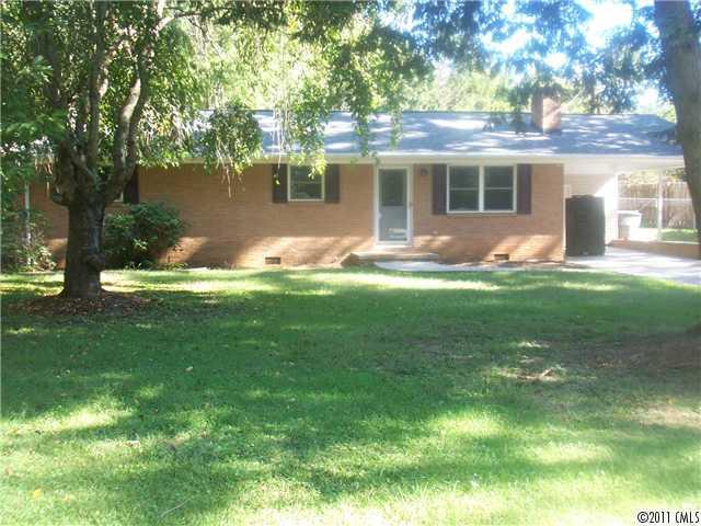 521 Carole Ln., Charlotte, NC 28214