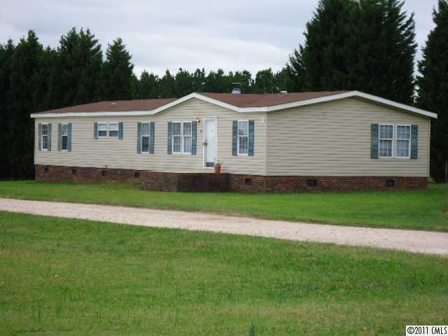 125 Baucom Acres Dr., China Grove, NC 28023