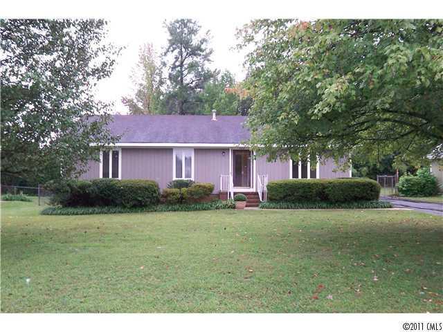 7519 Pawtuckett Rd., Charlotte, NC 28214
