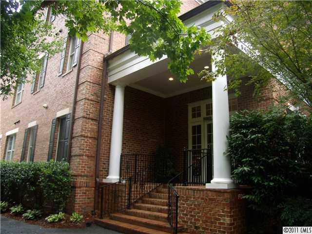 966 Queens Rd., Charlotte, NC 28207