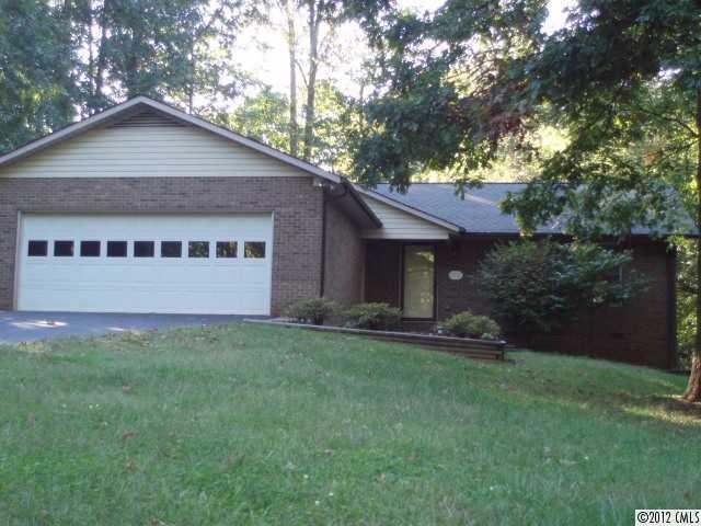 172 Dunlap Gate Cir., Statesville, NC 28625