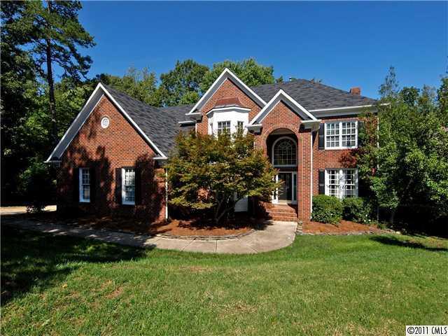 6023 Graburns Ford Dr., Charlotte, NC 28269