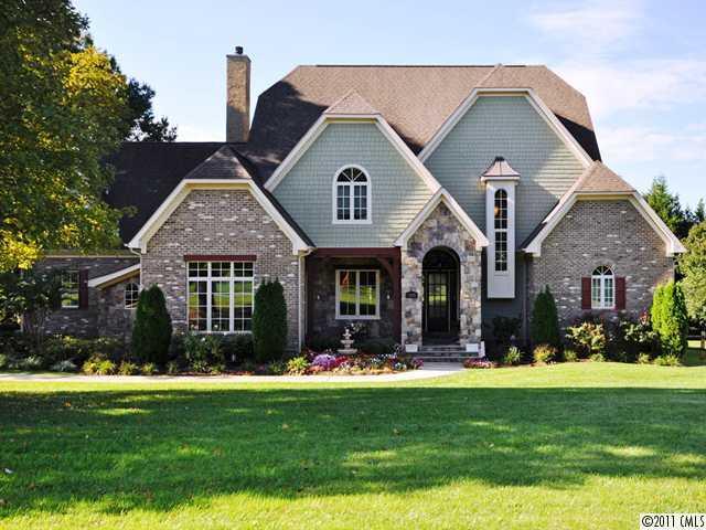 1022 Concord Rd., Davidson, NC 28036