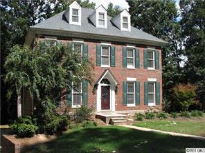 636 Peacehaven Rd., Kannapolis, NC 28083