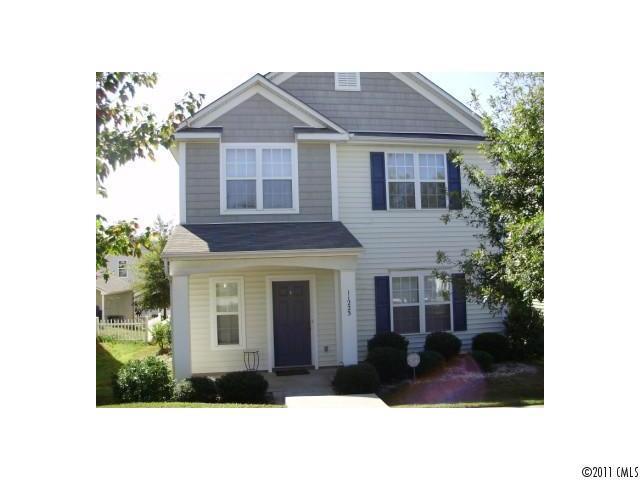 11223 Suunto Ln., Cornelius, NC 28031