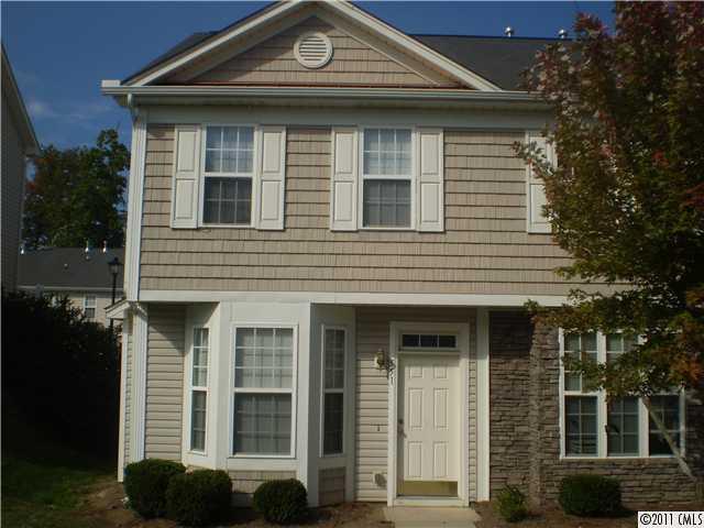 551 Goldstaff Ln., Charlotte, NC 28273