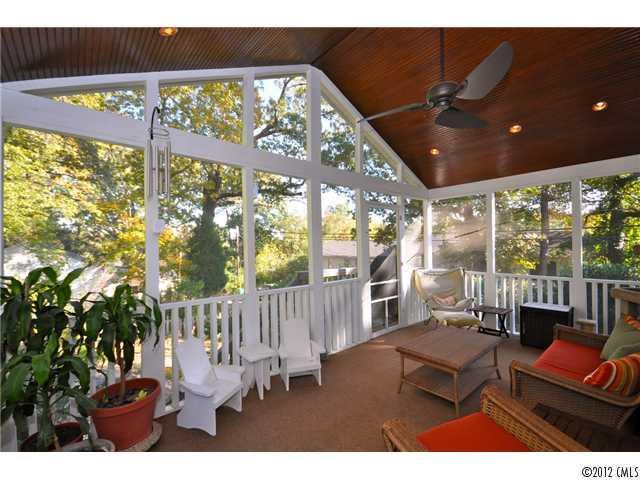 1600 Onslow Dr., Charlotte, NC 28205