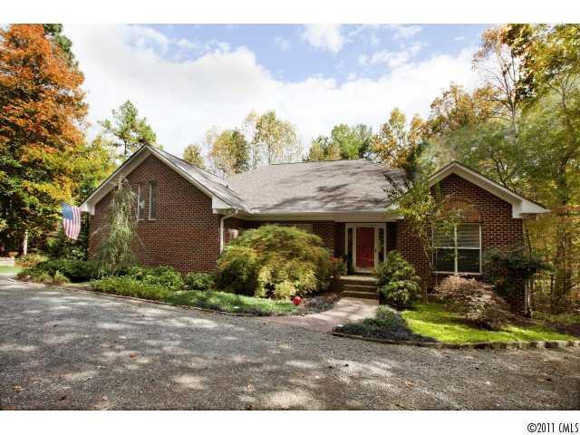 15644 Oxydendrum Hill Ln., Davidson, NC 28036