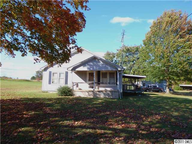 237 Bruce Farm Rd., Statesville, NC 28625