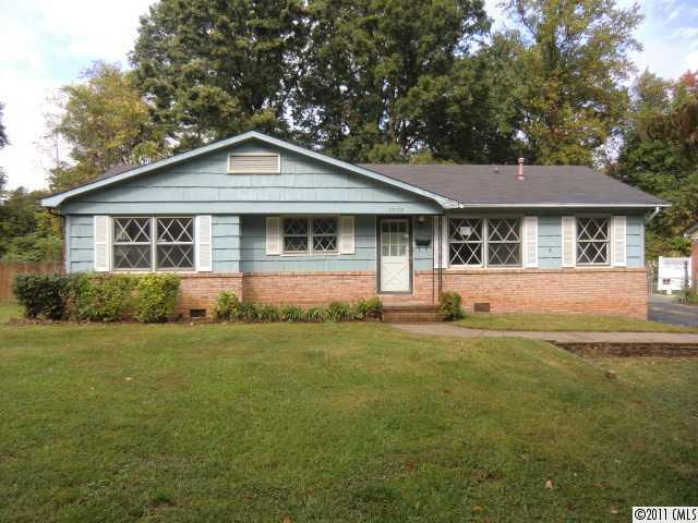 1508 Ranch Rd., Charlotte, NC 28208