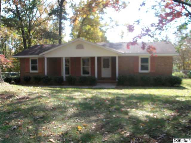 7031 Crossridge Rd., Charlotte, NC 28214