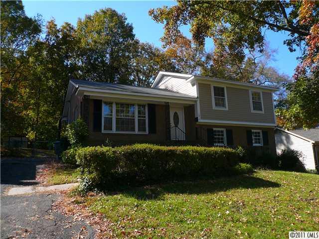 2818 Archdale Dr., Charlotte, NC 28210