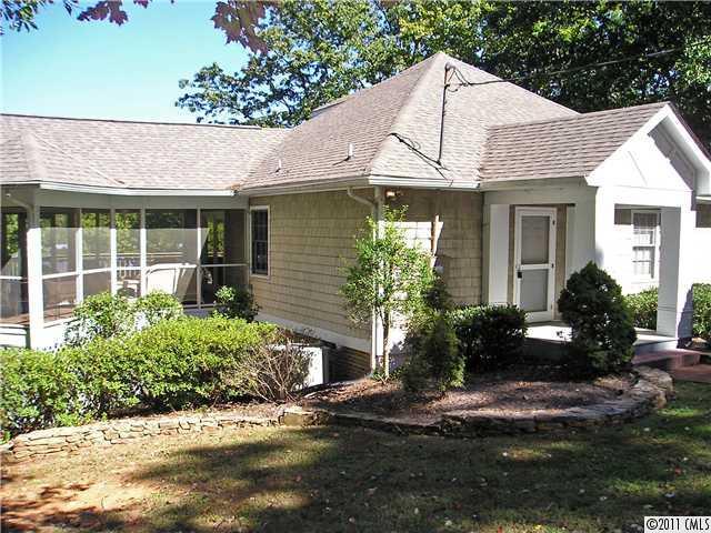 046507 Whitney Pl., New London, NC 28127