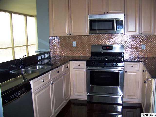 315 Arlington Ave. #1404, Charlotte, NC 28203