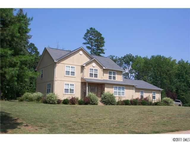 8207 Malibu Pointe Ln., Denver, NC 28037