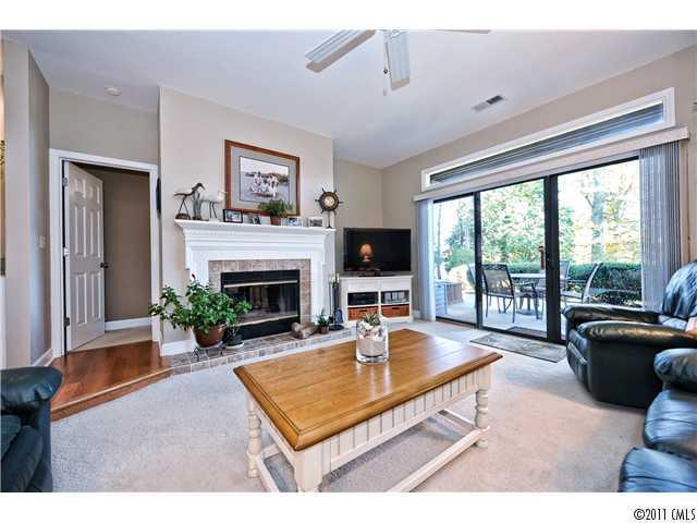 9717 Emerald Point Dr. #1, Charlotte, NC 28278