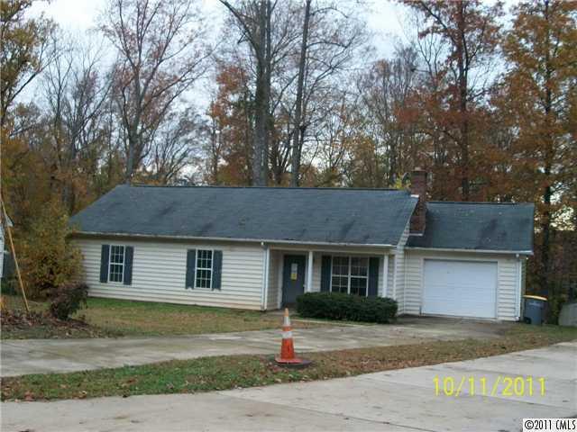 1408 Ridgewood Dr., Concord, NC 28027