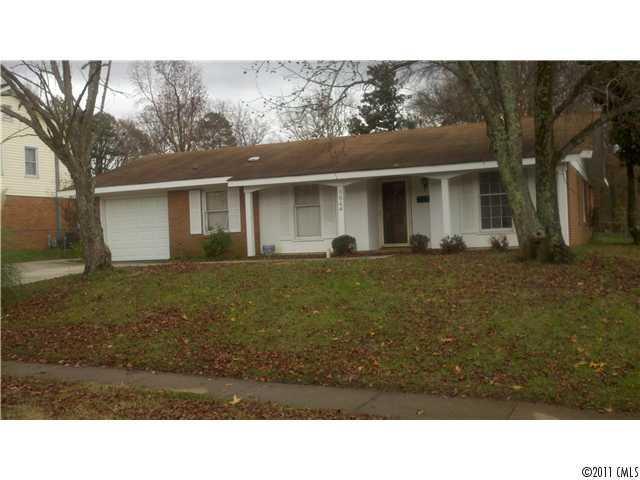 6644 Covecreek Dr., Charlotte, NC 28215