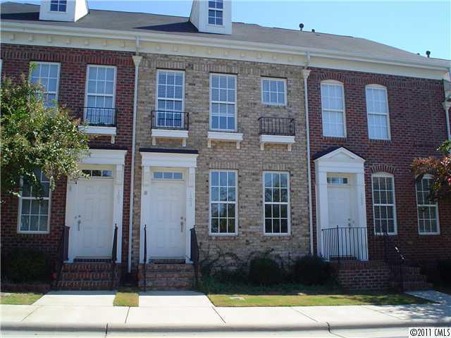 103 Quarter Ln. #74, Mooresville, NC 28117