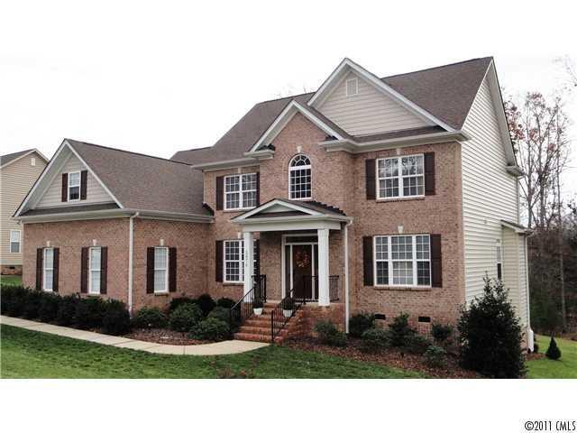 5874 Tipperary Dr., Denver, NC 28037