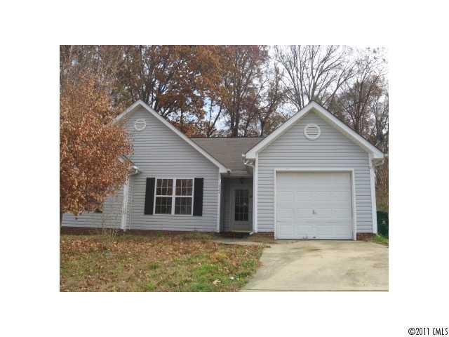 824 Silver Ct., Charlotte, NC 28217
