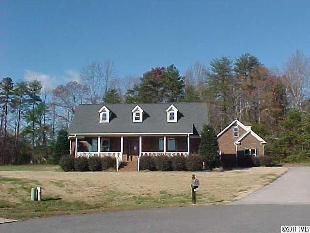 249 Fairhaven Dr., Salisbury, NC 28146