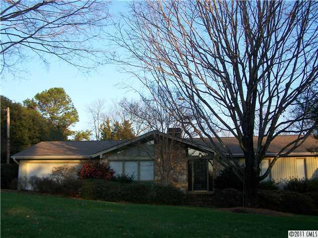 111 S Lynbrook Dr., Davidson, NC 28036