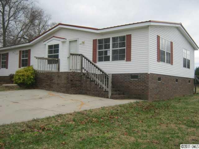 114 Clove Ln., Statesville, NC 28677