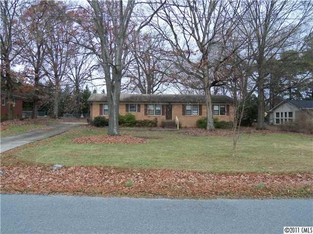 209 Ann St., Matthews, NC 28104