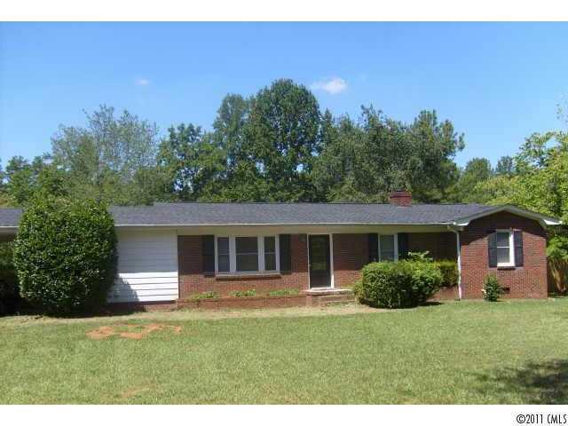 7209 Cedarbrook Dr., Charlotte, NC 28215