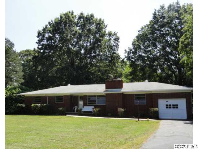 1300 Shearers Rd., Mooresville, NC 28115