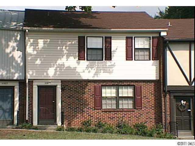 10605 Osprey Dr., Charlotte, NC 28226