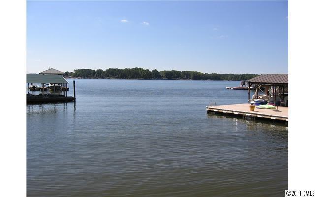 137 Fern Haven Ln., Mooresville, NC 28117