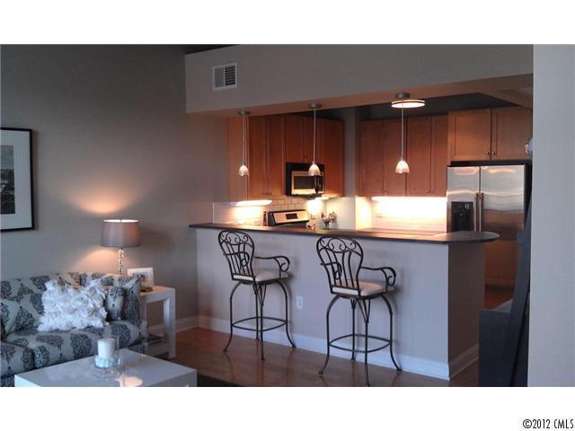 3920 Sharon Rd. #206, Charlotte, NC 28211