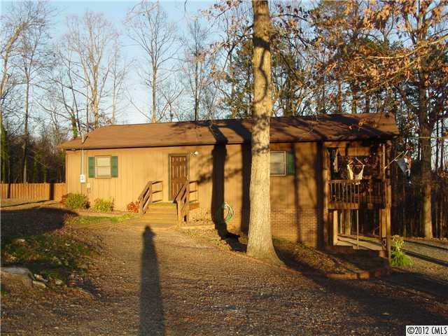 1104 W Oakwood Ave., Albemarle, NC 28001