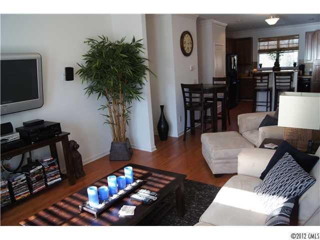 1650 Walnut View Dr. #25, Charlotte, NC 28208