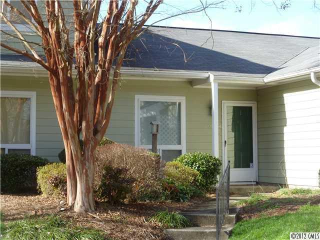 9024 Mcalpine Cove Ct., Charlotte, NC 28270